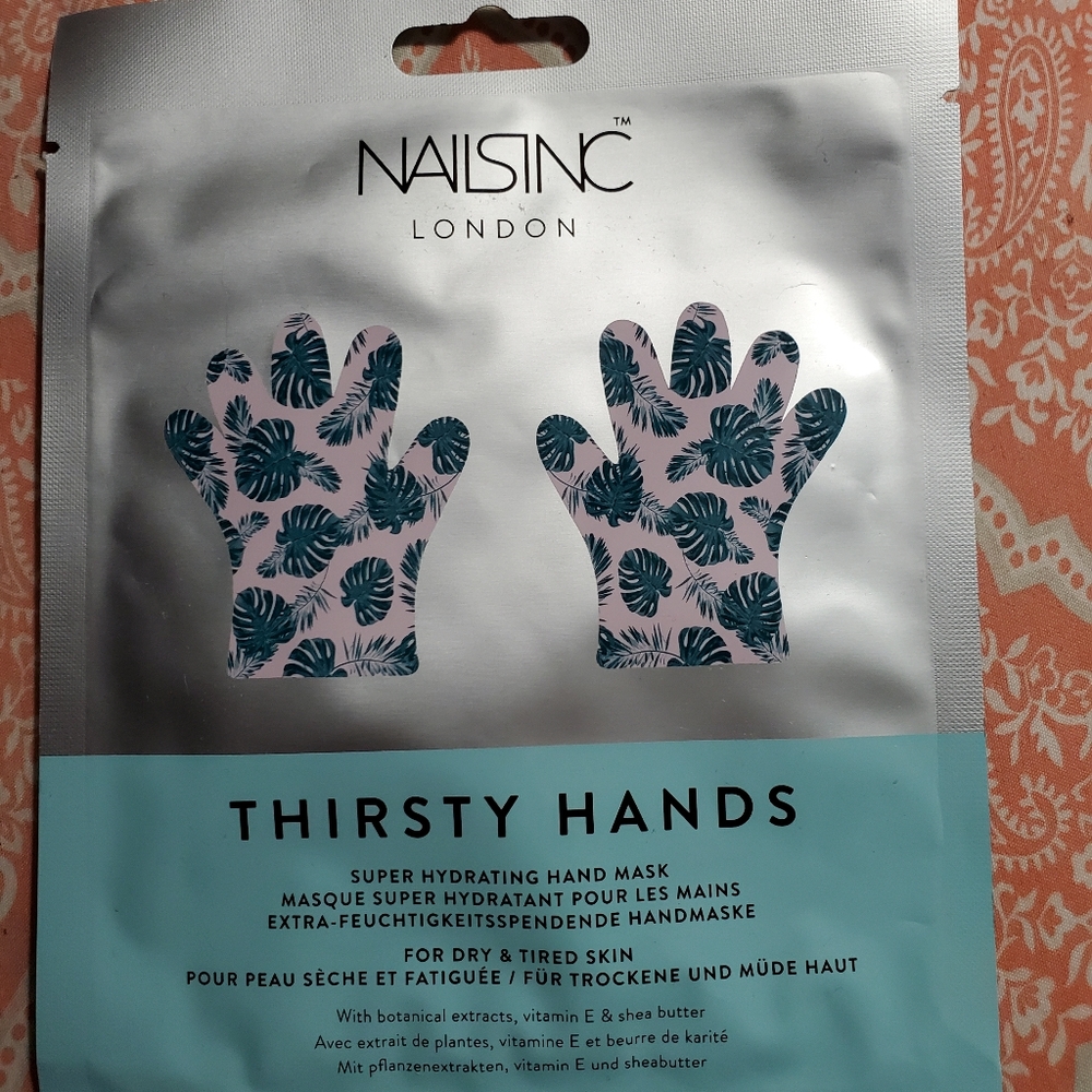 Thirsty Hands super hydrating hand mask